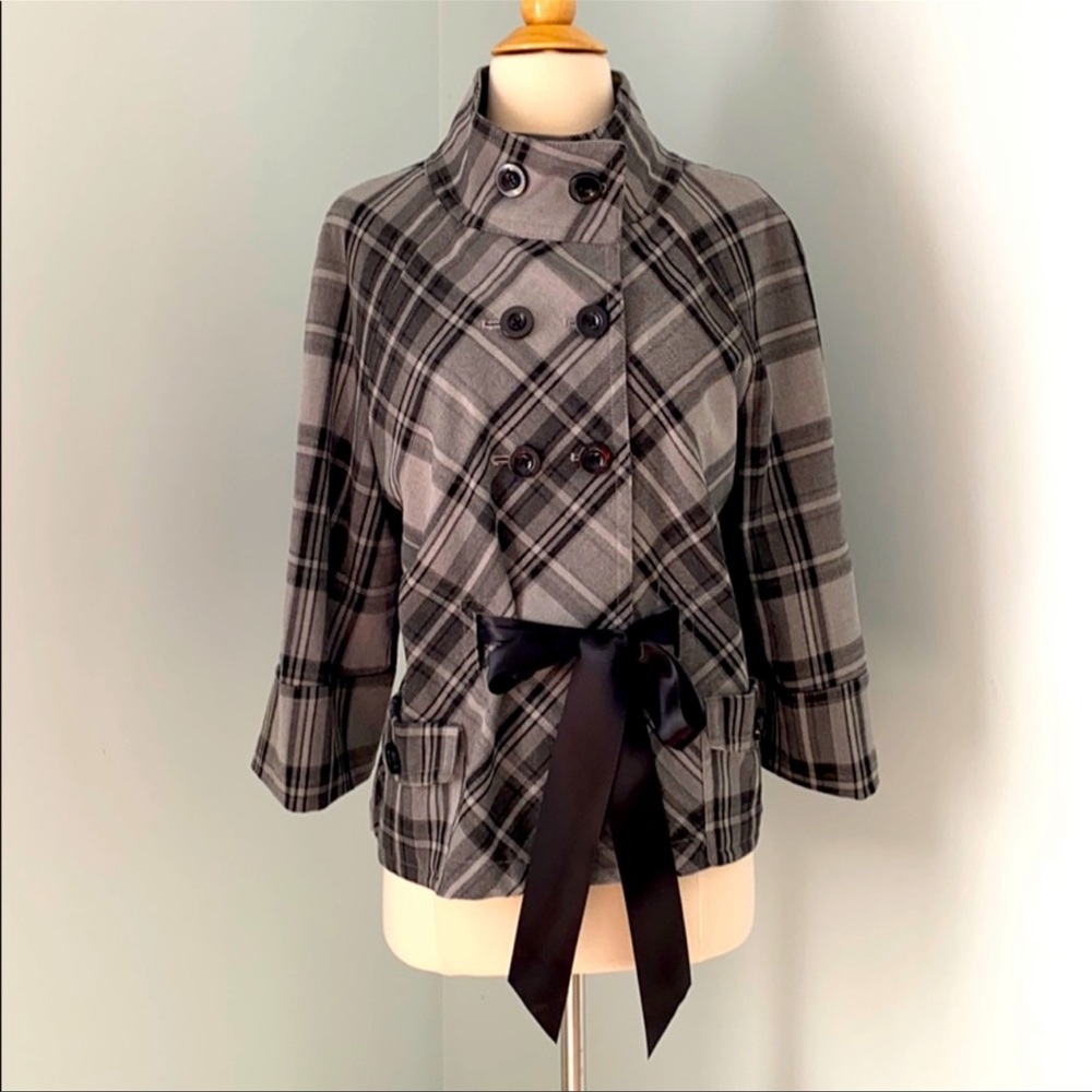 Gray checkered jacket/coat